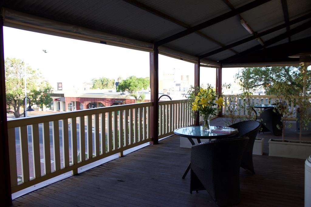 Balcony On Sixth Lodge Murray Bridge Exterior foto